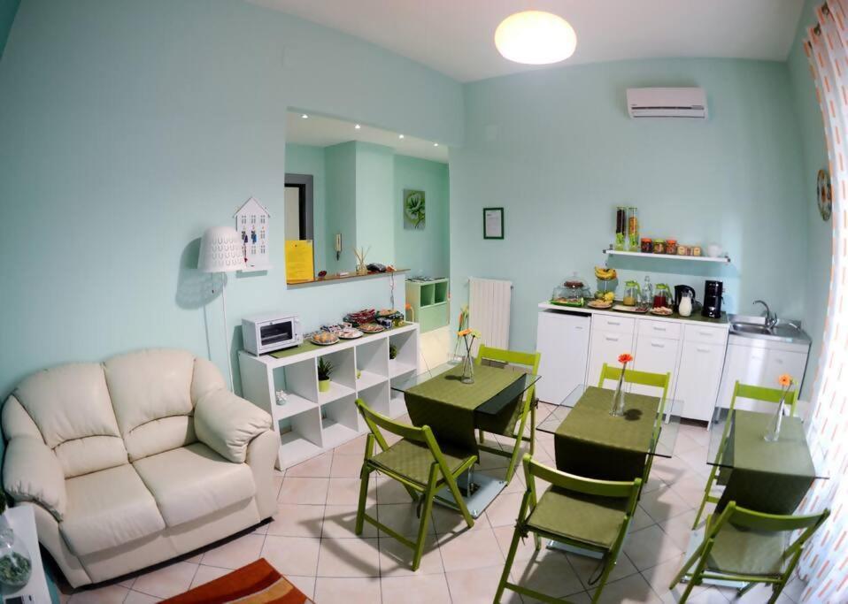 B&B Acquamarina 살레르노 객실 사진